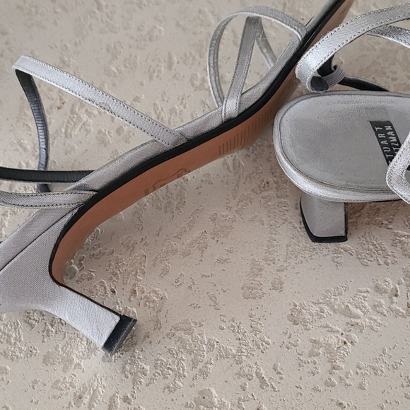 Stuart Weitzman Silver Shoe - Picture 2 of 2